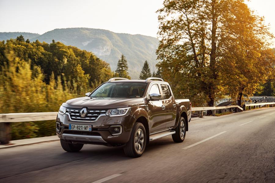  Renault Alaskan 2017 года  (WW) (фото 114 из 141)